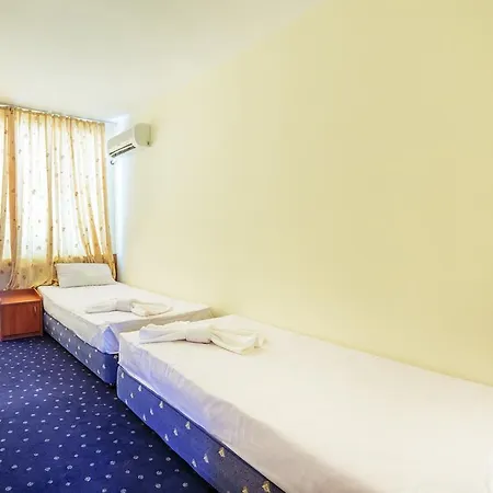 Hotel Chernomorets 2*