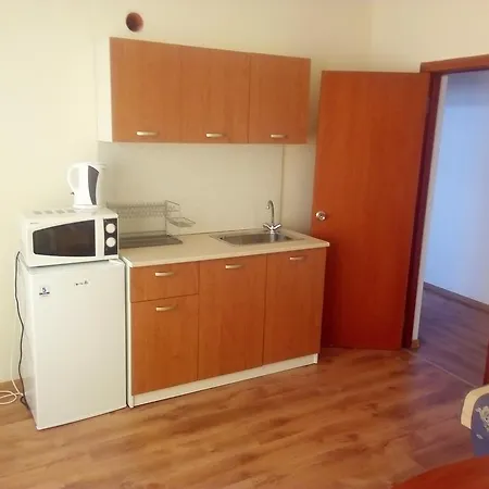 호텔 Hotel Chernomorets