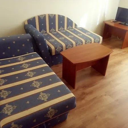 호텔 Hotel Chernomorets 체르노모레츠