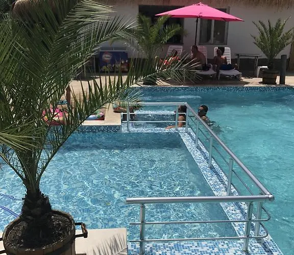 Hotel Chernomorets Hotel Cernomoreț