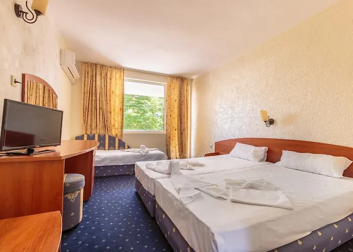 Hotel Chernomorets 2*