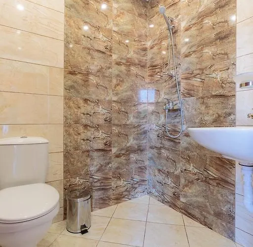 Hotel Chernomorets 2* Cernomoreț